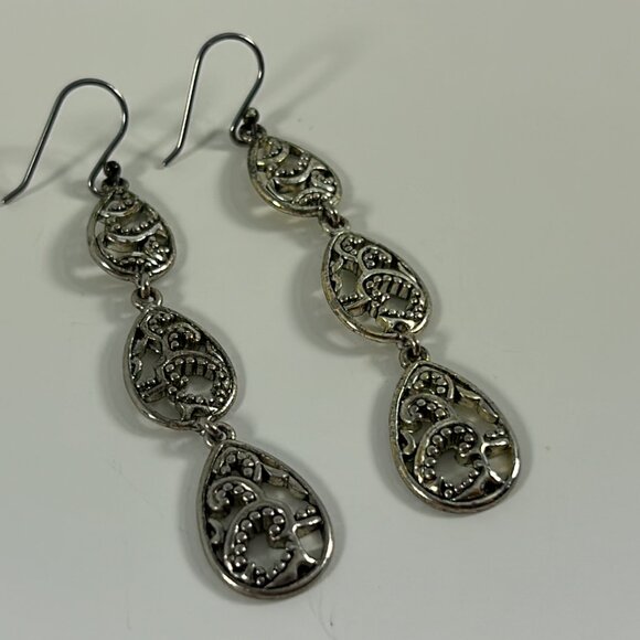 Silver Tone Earrings Triple Tier Teardrop Dangle Open Work Ornate 2.5" Drop - Picture 4 of 7